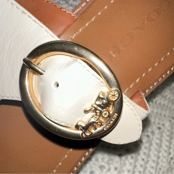 Coach Women's Tan and Cream Sandals NWOT size 8.5 - Picture 4 of 4